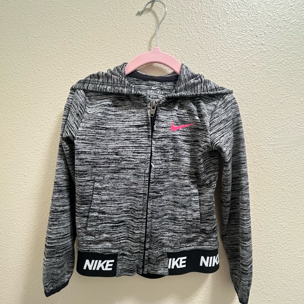 NIKE DRI-FIT TODDLER GIRL SIZE 2T